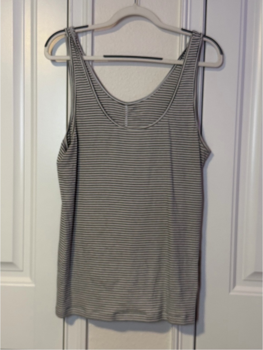 Old Navy Gray and White Striped Scoop Tank Top